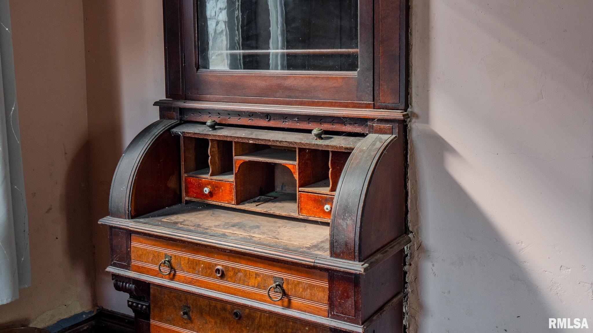 627 North 8th Street Quincy, IL 62301 - Photo 13 of 32