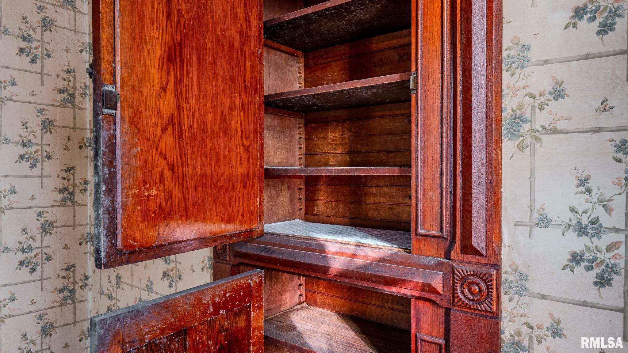 627 North 8th Street Quincy, IL 62301 - Photo 17 of 32