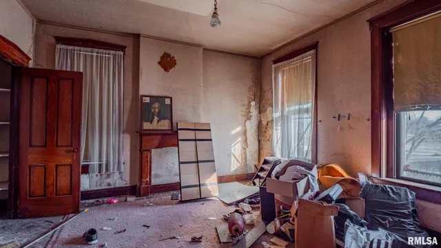 $40,000 | 627 North 8th Street, Quincy, IL 62301