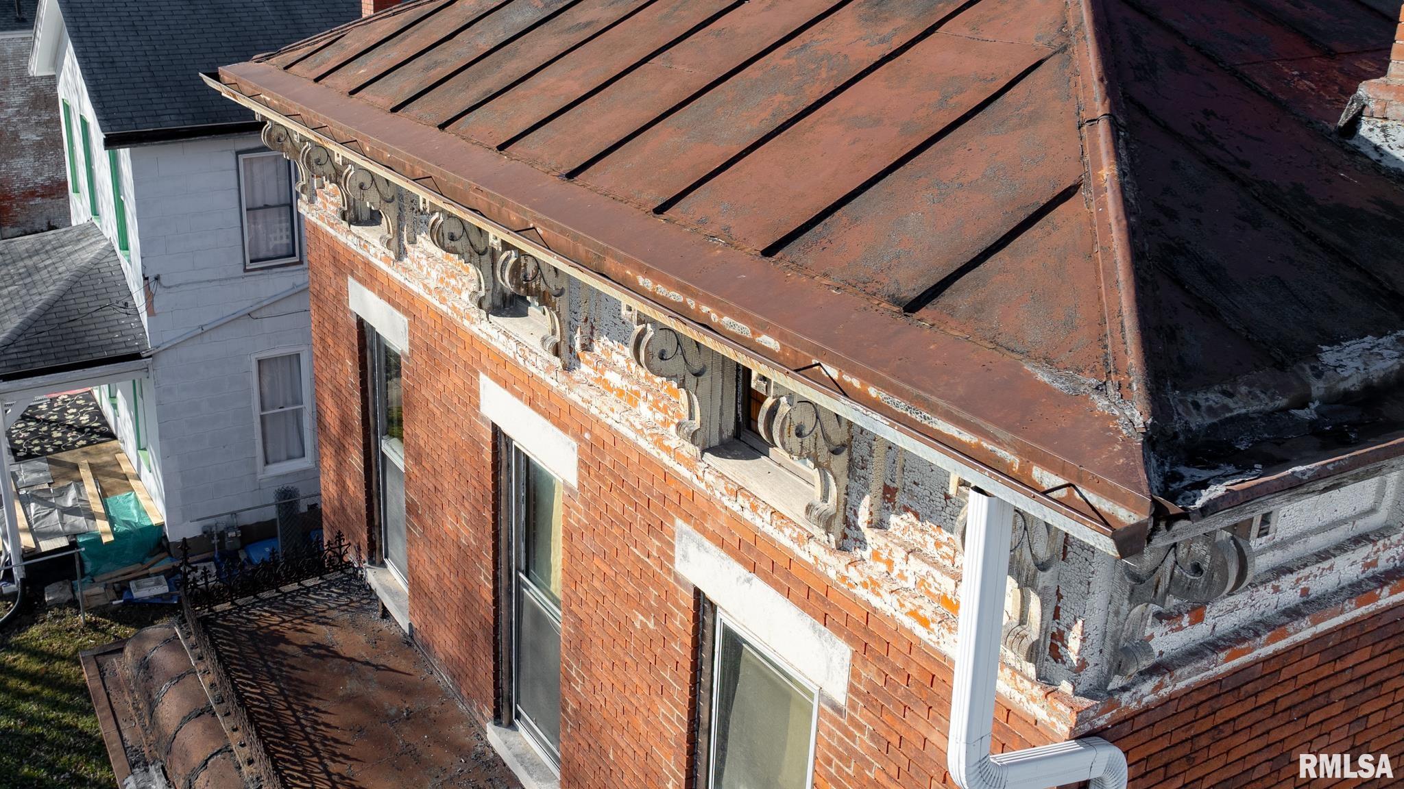 627 North 8th Street Quincy, IL 62301 - Photo 8 of 32