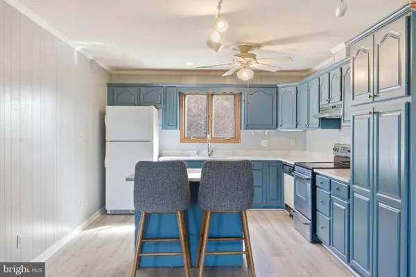 $380,000 | 419 Bull Creek Drive, Lancaster, VA 22503