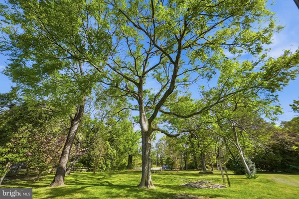 $380,000 | 419 Bull Creek Drive, Lancaster, VA 22503