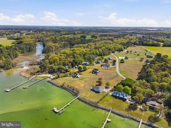 $380,000 | 419 Bull Creek Drive, Lancaster, VA 22503