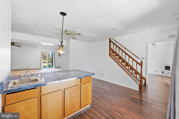 $380,000 | 419 Bull Creek Drive, Lancaster, VA 22503