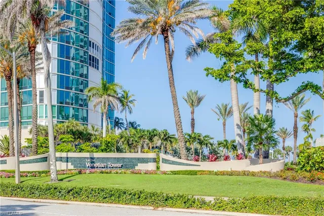 $18,000 | 3971 Gulf Shore Boulevard North, Unit 401, Naples, FL 34103