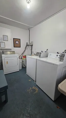 $174,500 | 3801 Northeast 22nd Terrace, Unit 7, Lighthouse Point, FL 33064