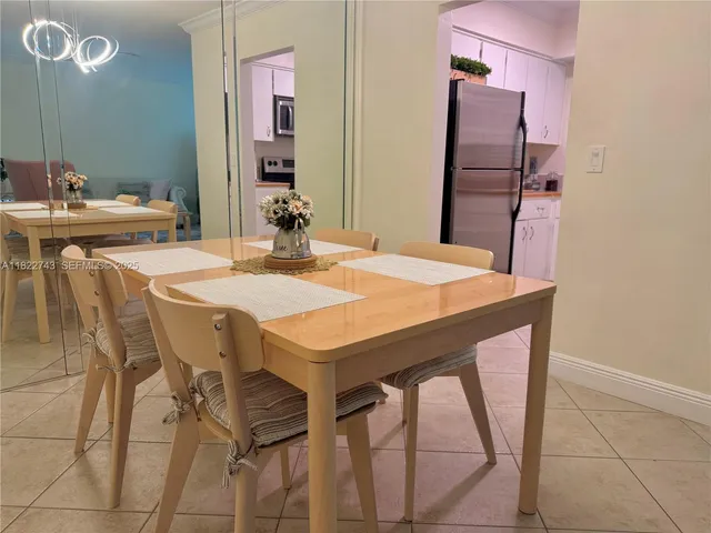 $174,500 | 3801 Northeast 22nd Terrace, Unit 7, Lighthouse Point, FL 33064