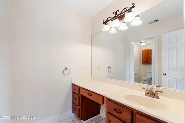 $574,900 | 2180 Belmarie Drive, Southaven, MS 38672