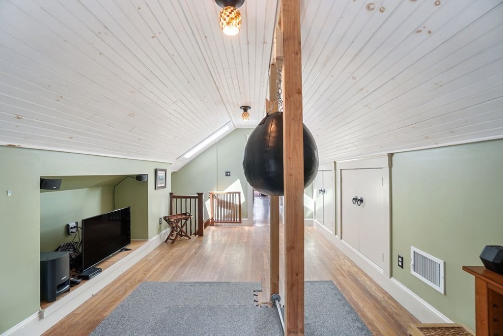 134 Milton Street Boston, MA 02124 - Photo 20 of 36