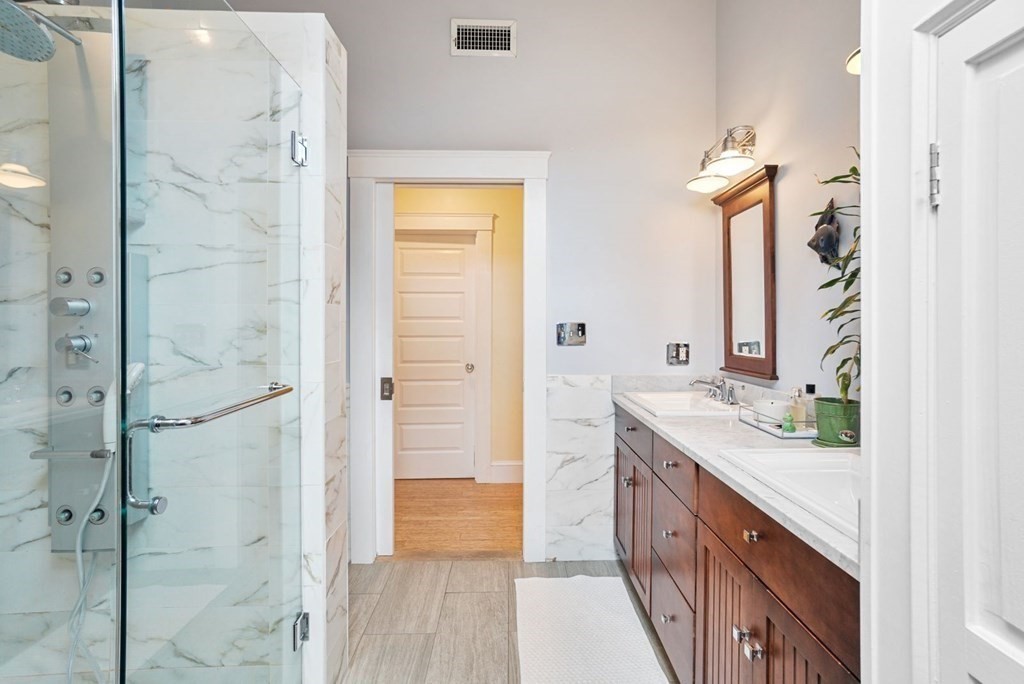 134 Milton Street Boston, MA 02124 - Photo 25 of 36