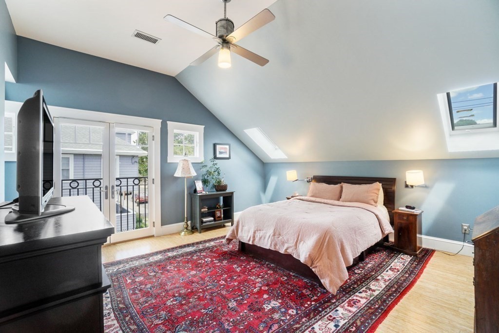 134 Milton Street Boston, MA 02124 - Photo 27 of 36