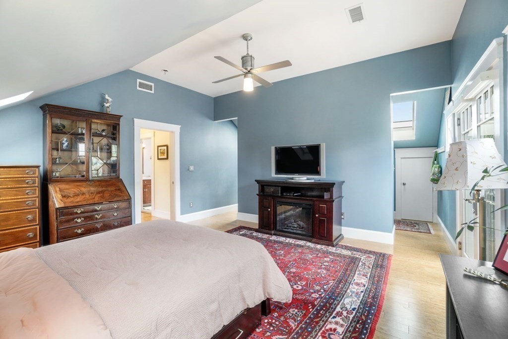 134 Milton Street Boston, MA 02124 - Photo 29 of 36