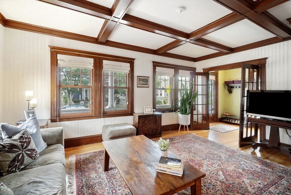 134 Milton Street Boston, MA 02124 - Photo 4 of 36
