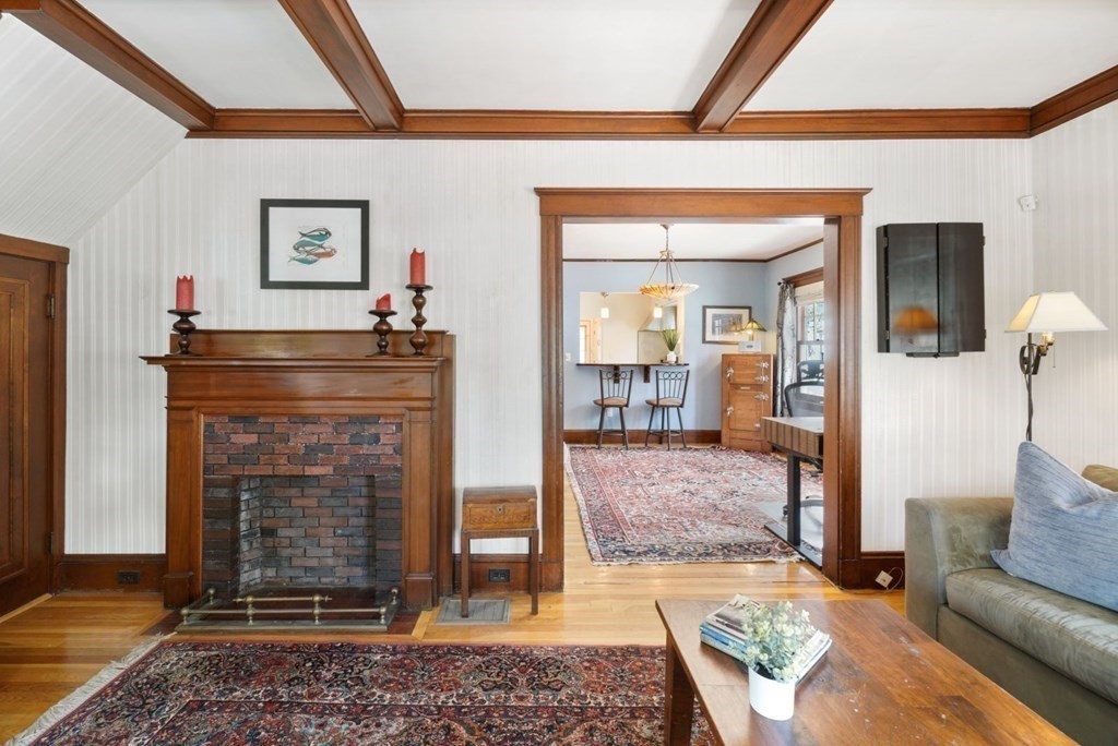 134 Milton Street Boston, MA 02124 - Photo 7 of 36