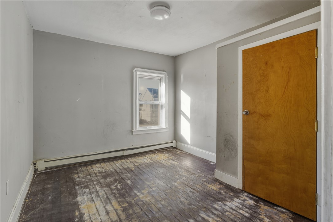 60 Hendricks Street Central Falls, RI 02863 - Photo 18 of 39