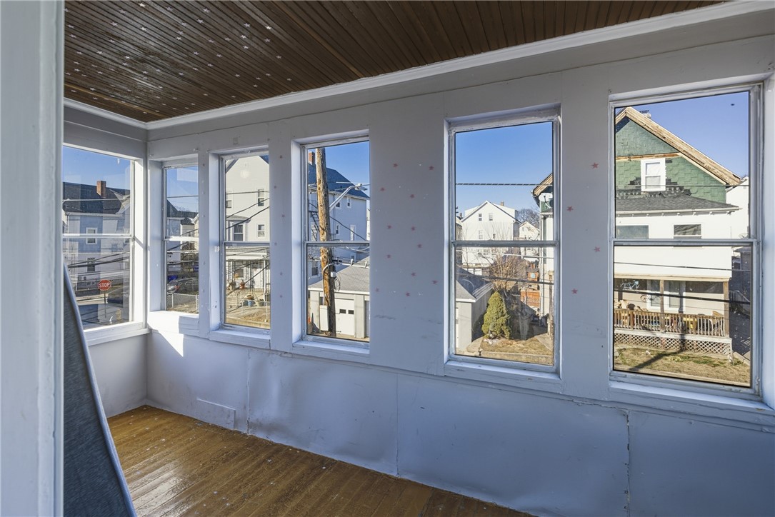 60 Hendricks Street Central Falls, RI 02863 - Photo 21 of 39