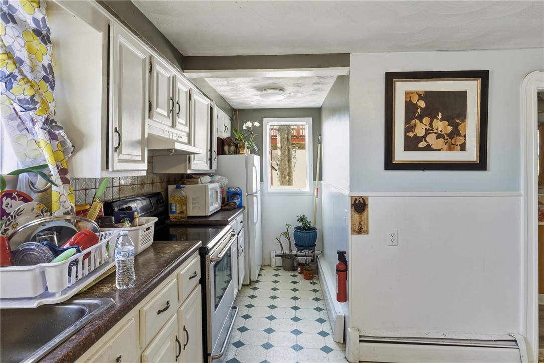 60 Hendricks Street Central Falls, RI 02863 - Photo 7 of 39