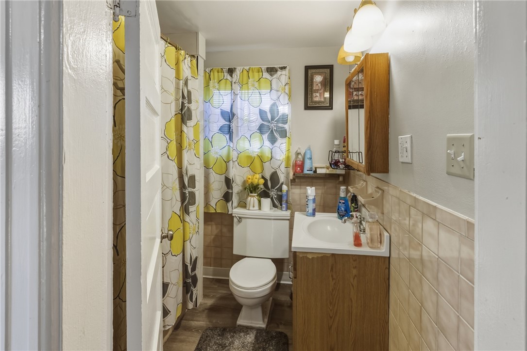 60 Hendricks Street Central Falls, RI 02863 - Photo 8 of 39