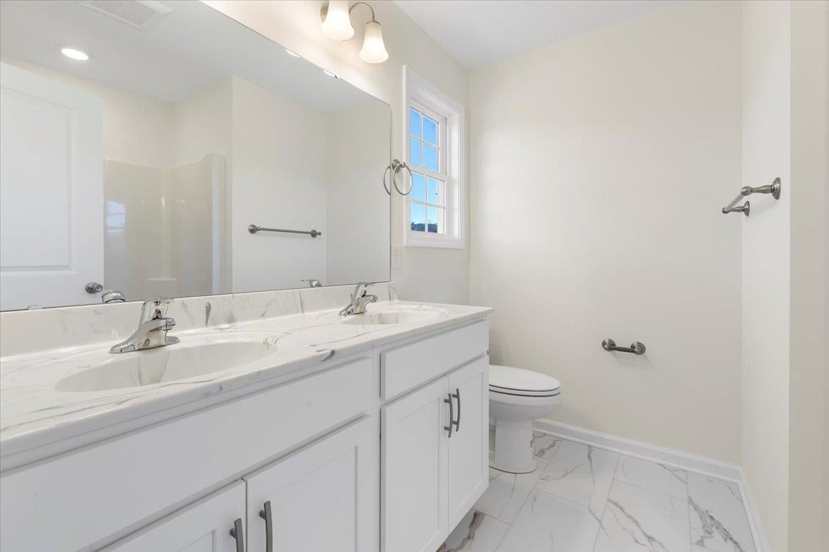227 Green Tree Road Pembroke, VA 24136 - Photo 37 of 77 Gallery Image 37