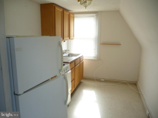 148 Blake Avenue Rockledge, PA 19046 - Photo 25 of 32 Kitchen 3rd floor