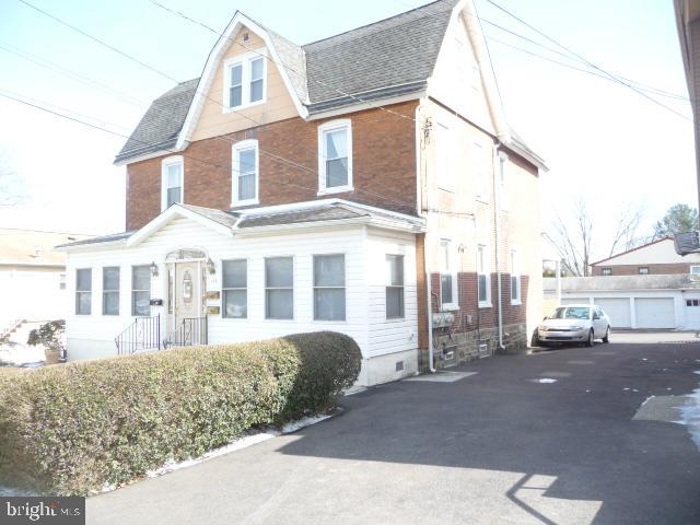 148 Blake Avenue Rockledge, PA 19046 - Photo 32 of 32 Front view of property and driveway