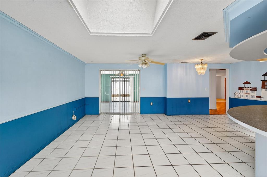 10841 Piccadilly Road Port Richey, FL 34668 - Photo 12 of 38 Gallery Image 12