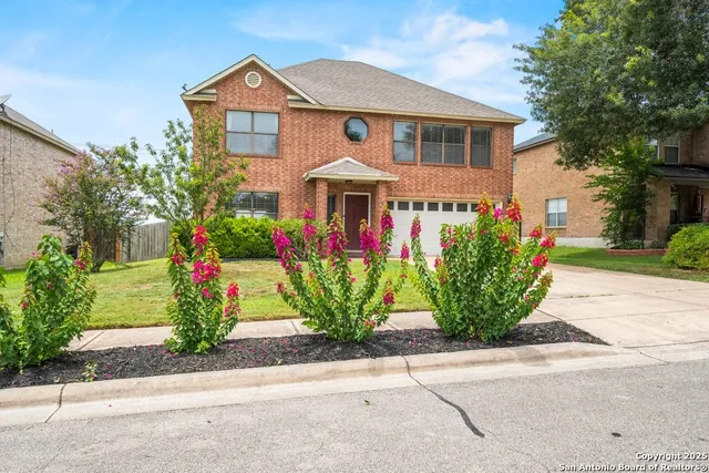 $1,900 | 1664 Willow Top Drive, Schertz, TX 78154