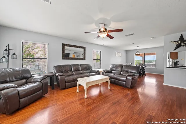 $1,900 | 1664 Willow Top Drive, Schertz, TX 78154