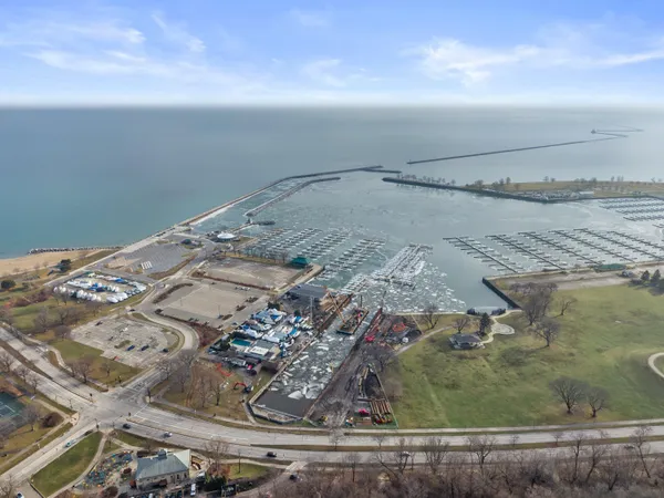 $345,000 | 1920 North Farwell Avenue, Unit 203, Milwaukee, WI 53202