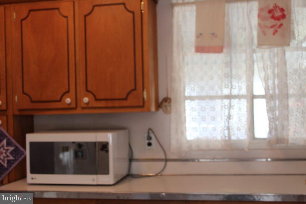 12628 Epping Road Silver Spring, MD 20906 - Photo 20 of 24 Kitchen
