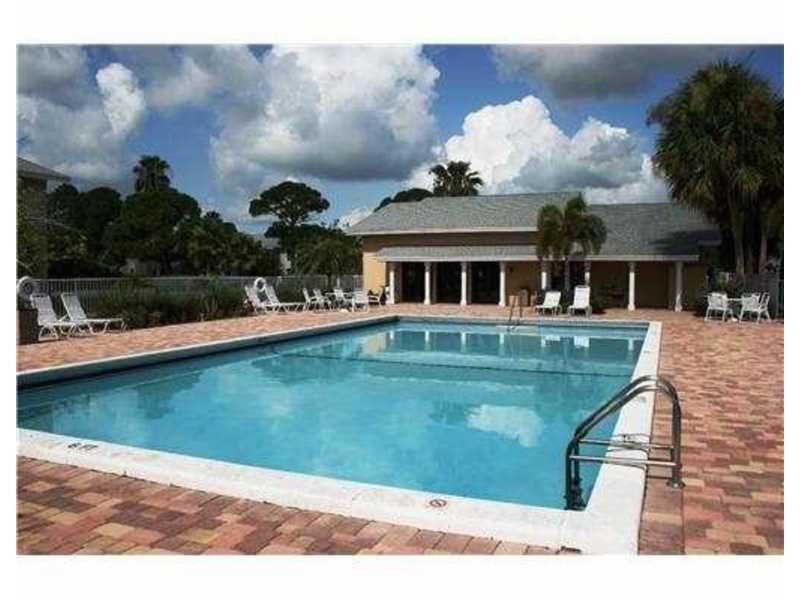 6701 Mallards Cove Road, Unit 10G Jupiter, FL 33458 - Photo 8 of 11 Pool