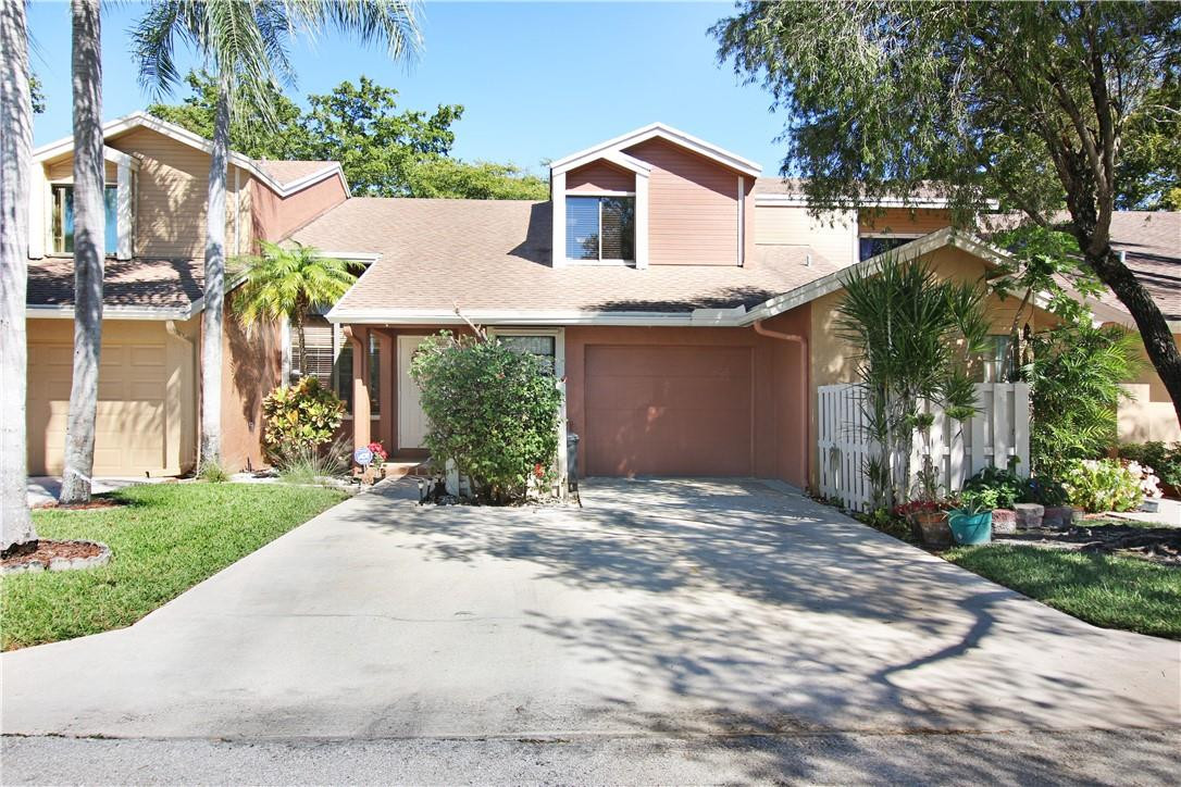 22304 Thousand Pines Lane Boca Raton, FL 33428 - Photo 1 of 25 Photo 1