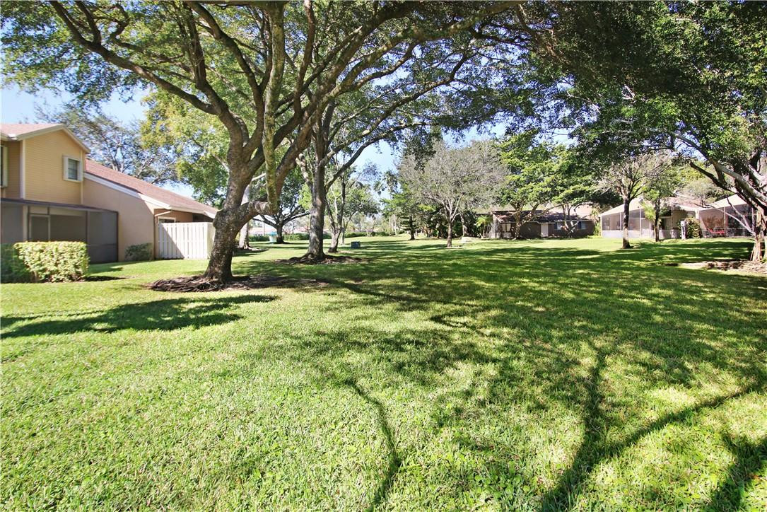 22304 Thousand Pines Lane Boca Raton, FL 33428 - Photo 4 of 25 Photo 4