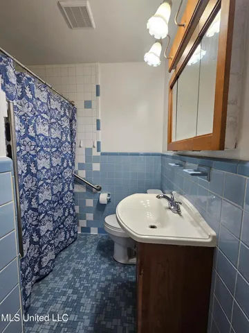 $1,800 | 2485 Carter Road, Biloxi, MS 39531