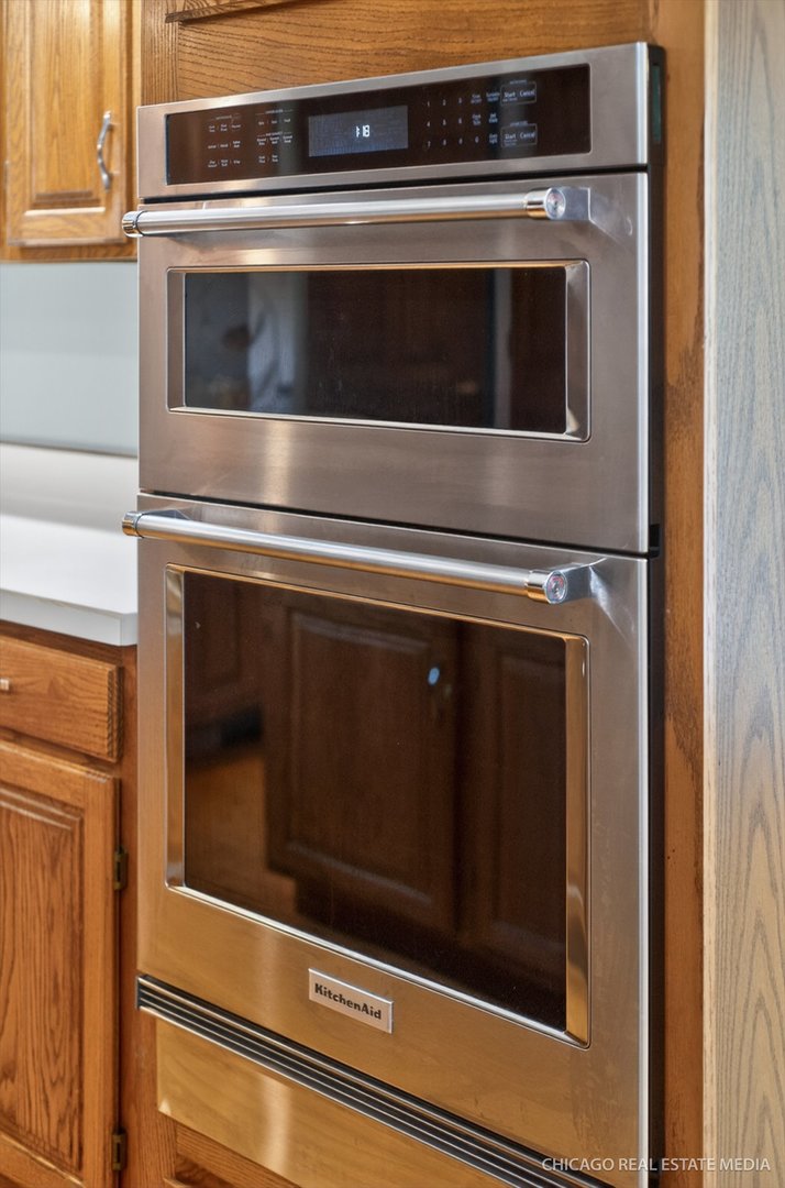 676 Old Westbury Road Crystal Lake, IL 60012 - Photo 21 of 67 Gallery Image 21