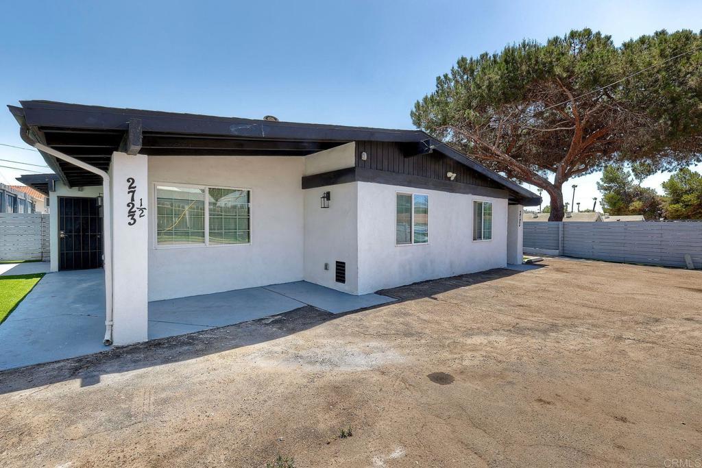 2723 Tish Court Spring Valley, CA 91977 - Photo 2 of 51