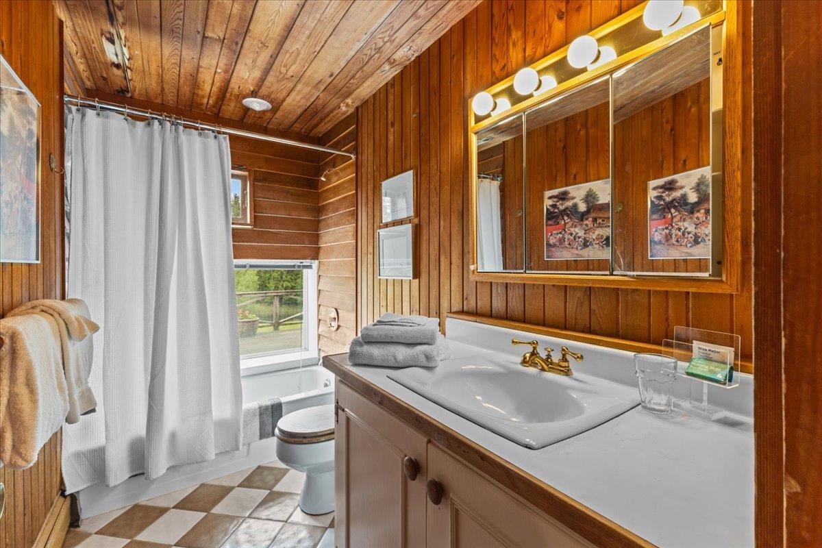 1313 Barrows Road Stowe, VT 05672 - Photo 11 of 40