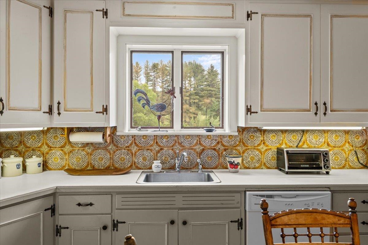 1313 Barrows Road Stowe, VT 05672 - Photo 9 of 40