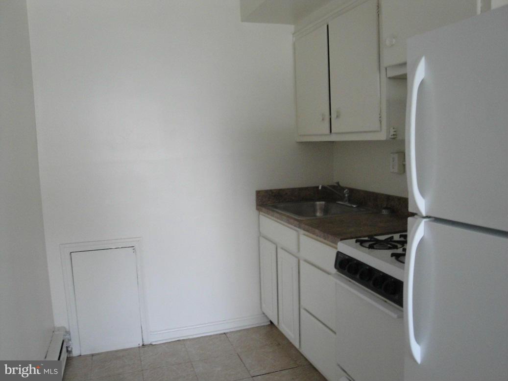 1316 Spring Road Northwest Washington, DC 20010 - Photo 14 of 18 Kitchen