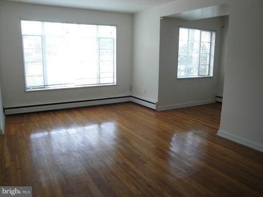 1316 Spring Road Northwest Washington, DC 20010 - Photo 6 of 18 Living Room