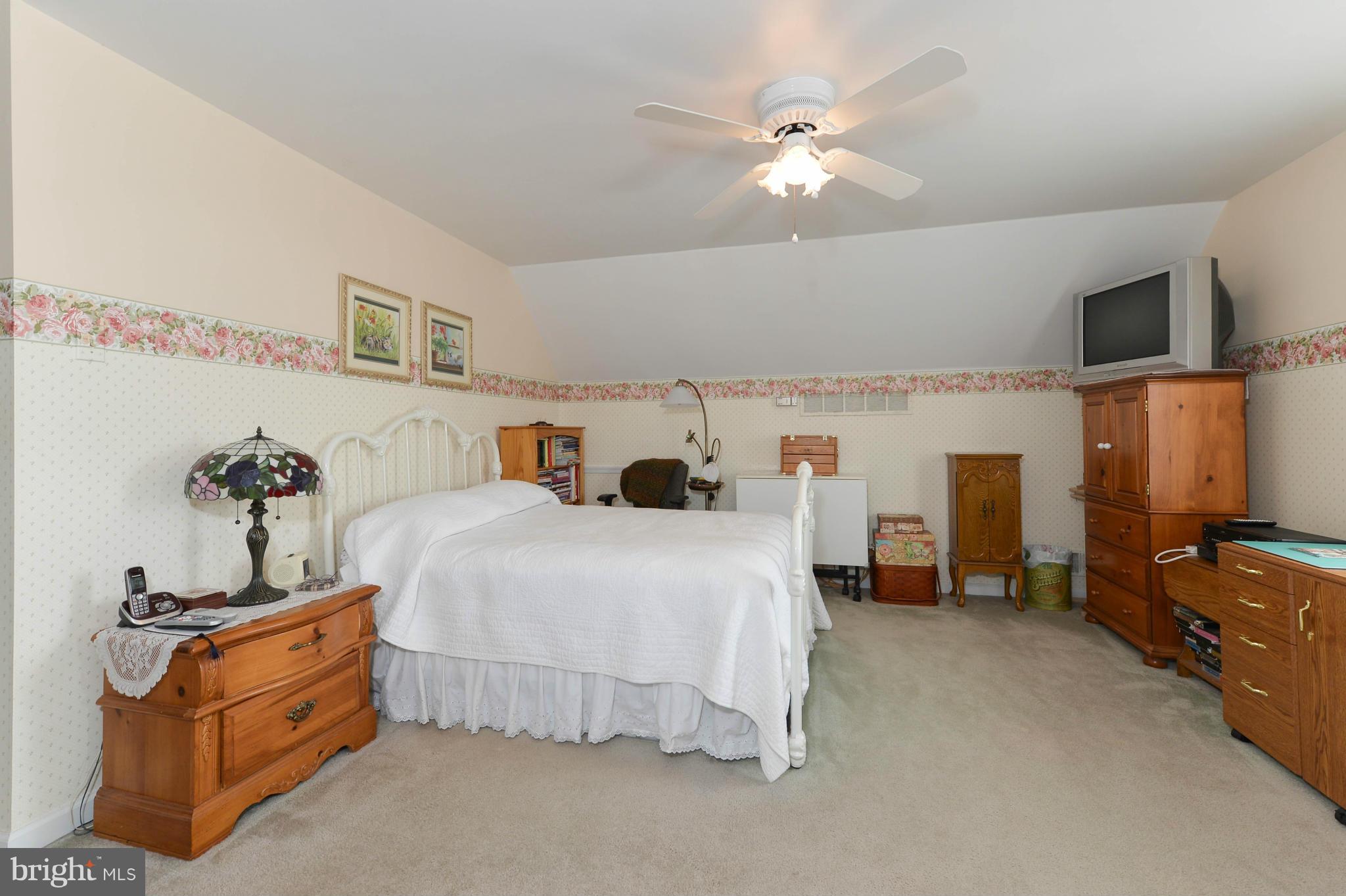 162 Country Side Loop Elkton, MD 21921 - Photo 19 of 22 Bedroom