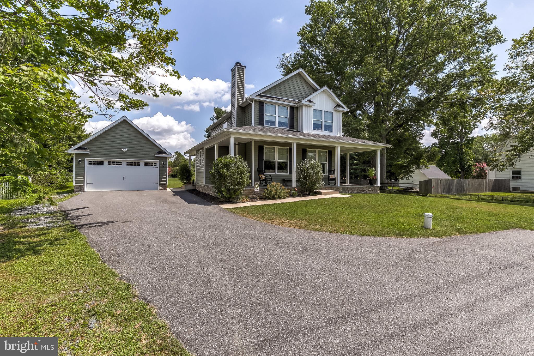 19 Mountain Road Fallston, MD 21047 - Photo 4 of 69