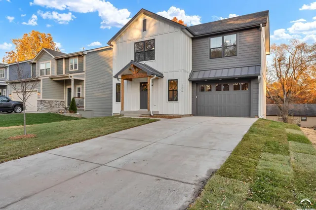 $459,000 | 1224 Walnut Street, Eudora, KS 66025