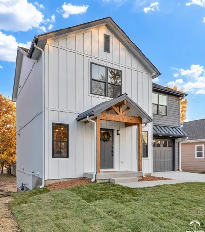 $459,000 | 1224 Walnut Street, Eudora, KS 66025