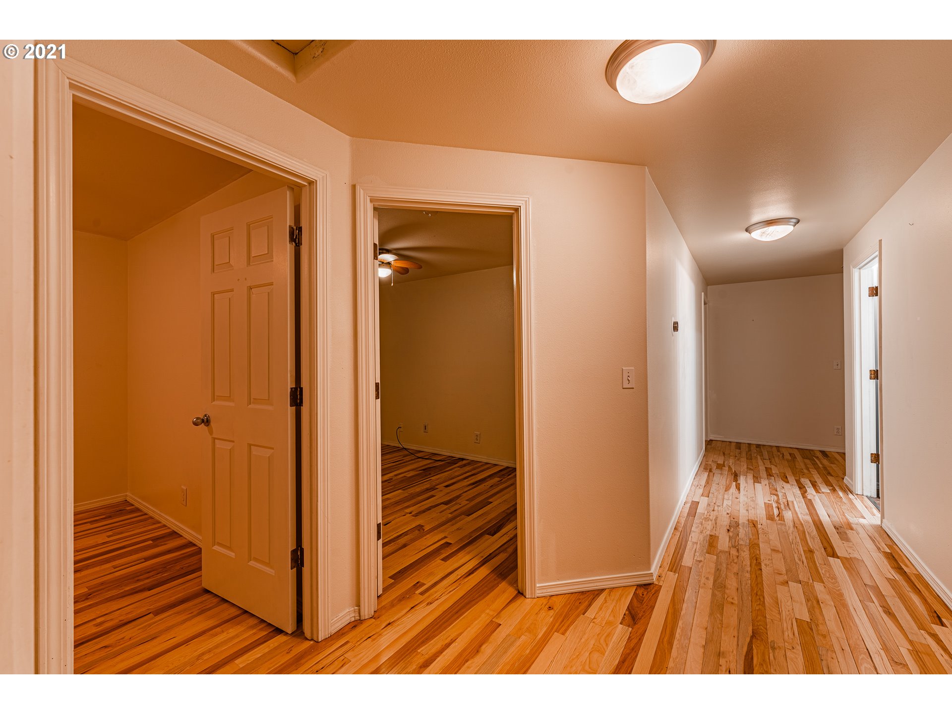 983 Kintzley Avenue Springfield, OR 97478 - Photo 22 of 28 Gallery Image 22