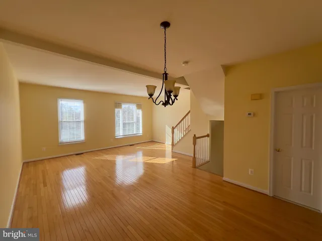 $2,999 | 2509 James Maury Drive, Herndon, VA 20171