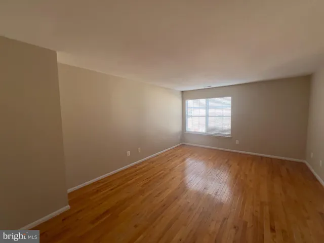 $2,999 | 2509 James Maury Drive, Herndon, VA 20171