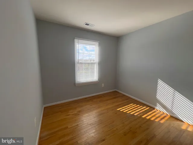 $2,999 | 2509 James Maury Drive, Herndon, VA 20171