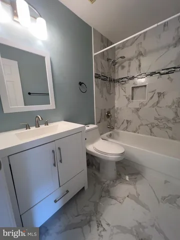 $2,999 | 2509 James Maury Drive, Herndon, VA 20171