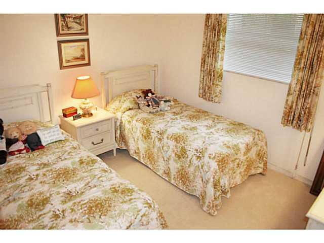 12 Middle Road Stuart, FL 34996 - Photo 11 of 16